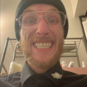 Meet your Posher, Dillon